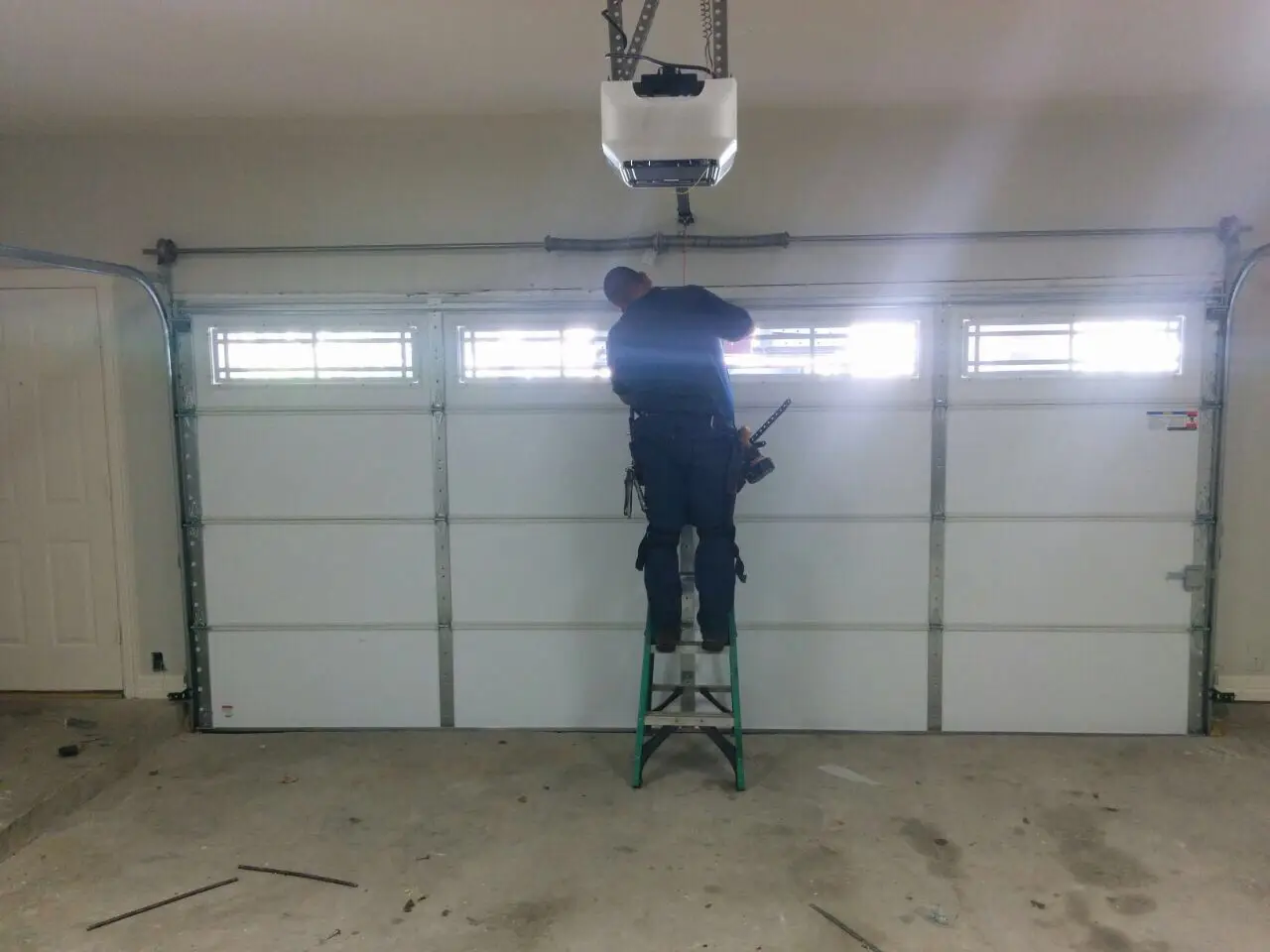 garage-door-maintenance